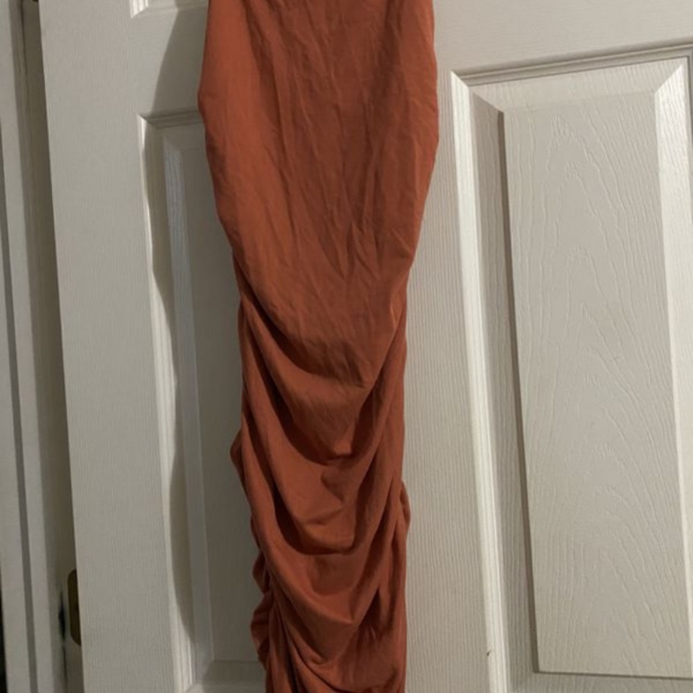 Clear Straps Ruched Rust Mini Dress - Picture 3 of 5